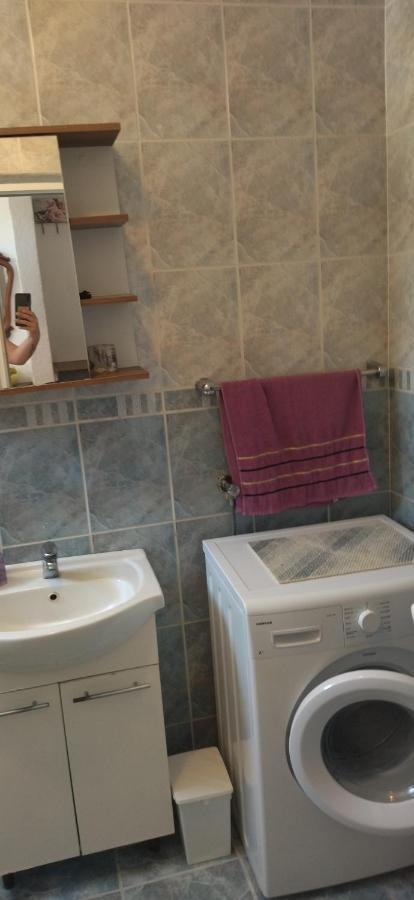 Mara Apartman