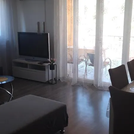 Apartments Mara Seget Vranjica Exterior foto